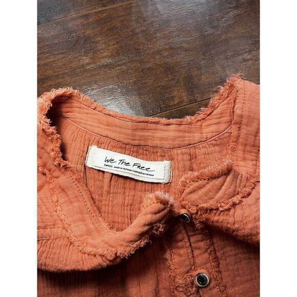 Free People Moving Mountains Oversized Shirt Long Sleeve Raw Hem Size Small - Picture 7 of 9